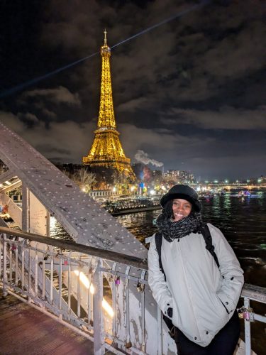 Clo in Paris